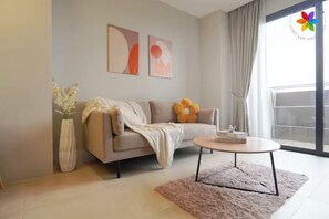 Room - Lumi @ Tropicana PJ GolfClub Balcony 5 pax (Petaling Jaya)