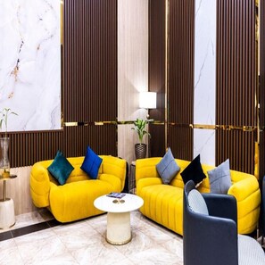 Lobby sitting area - Dancenter Al Dabab Near King Fahad Medical City (Riyadh)