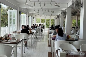 Dining - The Mark Resort Cebu (Lapu-Lapu City)