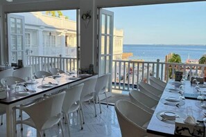 Restaurant - The Mark Resort Cebu (Lapu-Lapu City)