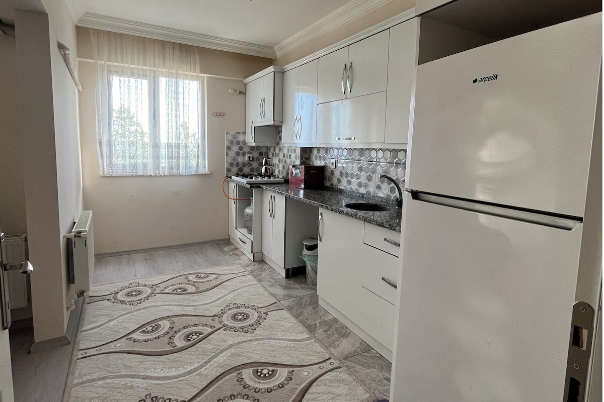 Classic Condo, Balcony, Sea View | Private kitchen | Fridge, stovetop, cookware/dishes/utensils