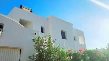 Villa, 5 Bedrooms, Smoking, Balcony | Exterior