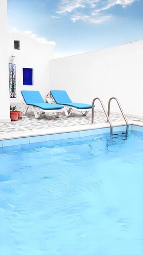 Charming Villa in Midoun, Tunisia With Private Entrance and Stunning Garden View