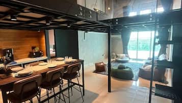 Tabla de planchar con plancha