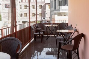 ลานระเบียง/นอกชาน