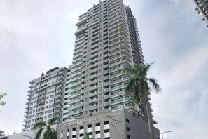 Ngoại thất