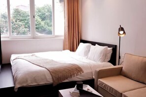 Room - WE stayin Saigon Ben Thanh Market City View Studio (Ho Chi Minh City)