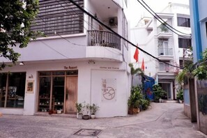 Exterior - WE stayin Saigon Ben Thanh Market City View Studio (Ho Chi Minh City)