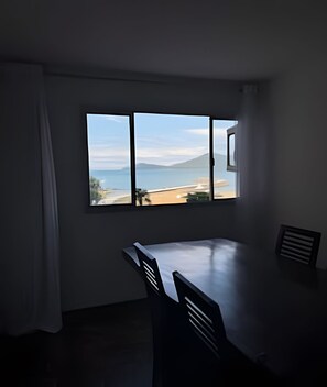 Apartment | Dining - Edificil Antares (Balneário Camboriú)