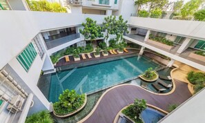 Pool - Mulberry Verve Suites KL Mid Valley 4Pax 2 Bedroom (Kuala Lumpur)