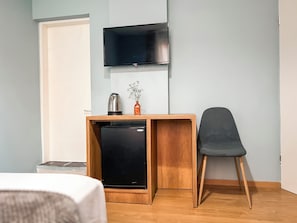 Comfort Quadruple Room, City View