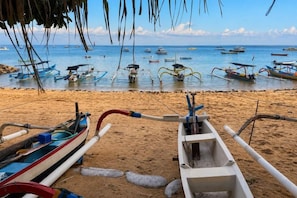 صورة غير مصنفة، 3 من 51، زرّ