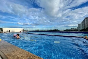 Piscina all'aperto