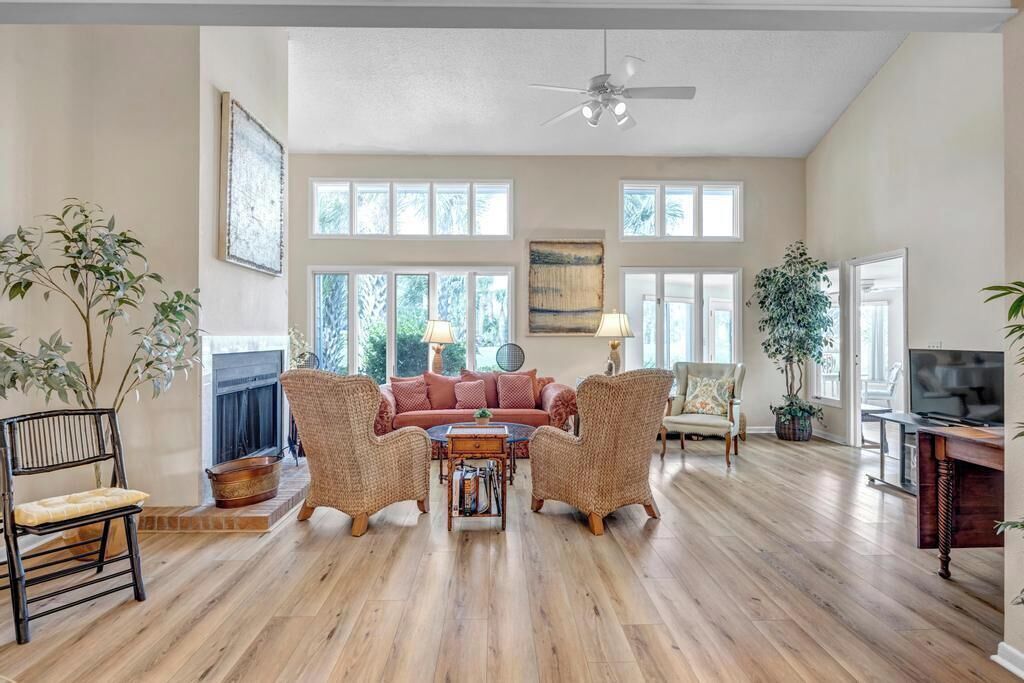 Smart-tv en een open haard