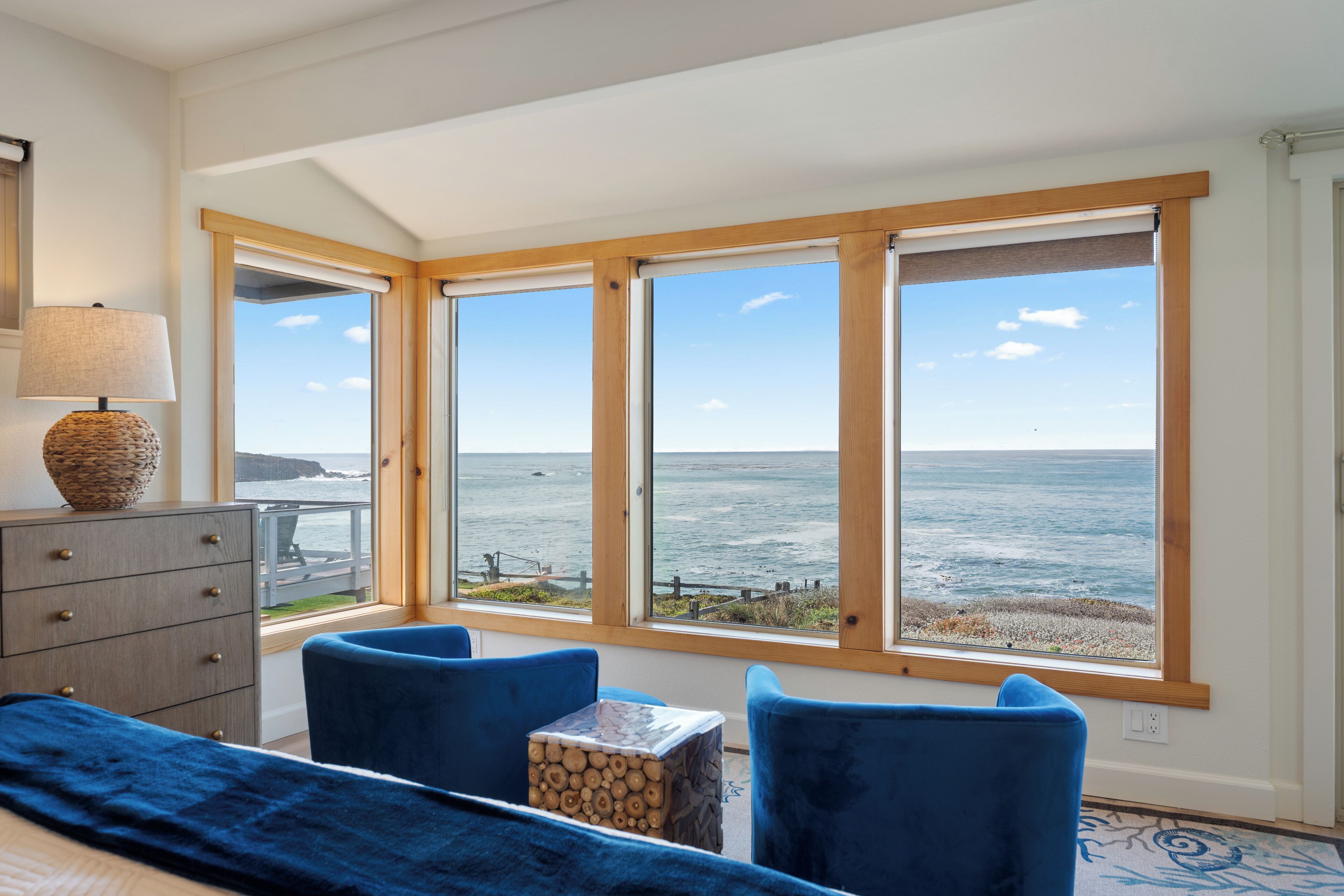 4 室のベッドルーム、アイロン / アイロン台、WiFi (無料)、ベッドシーツ