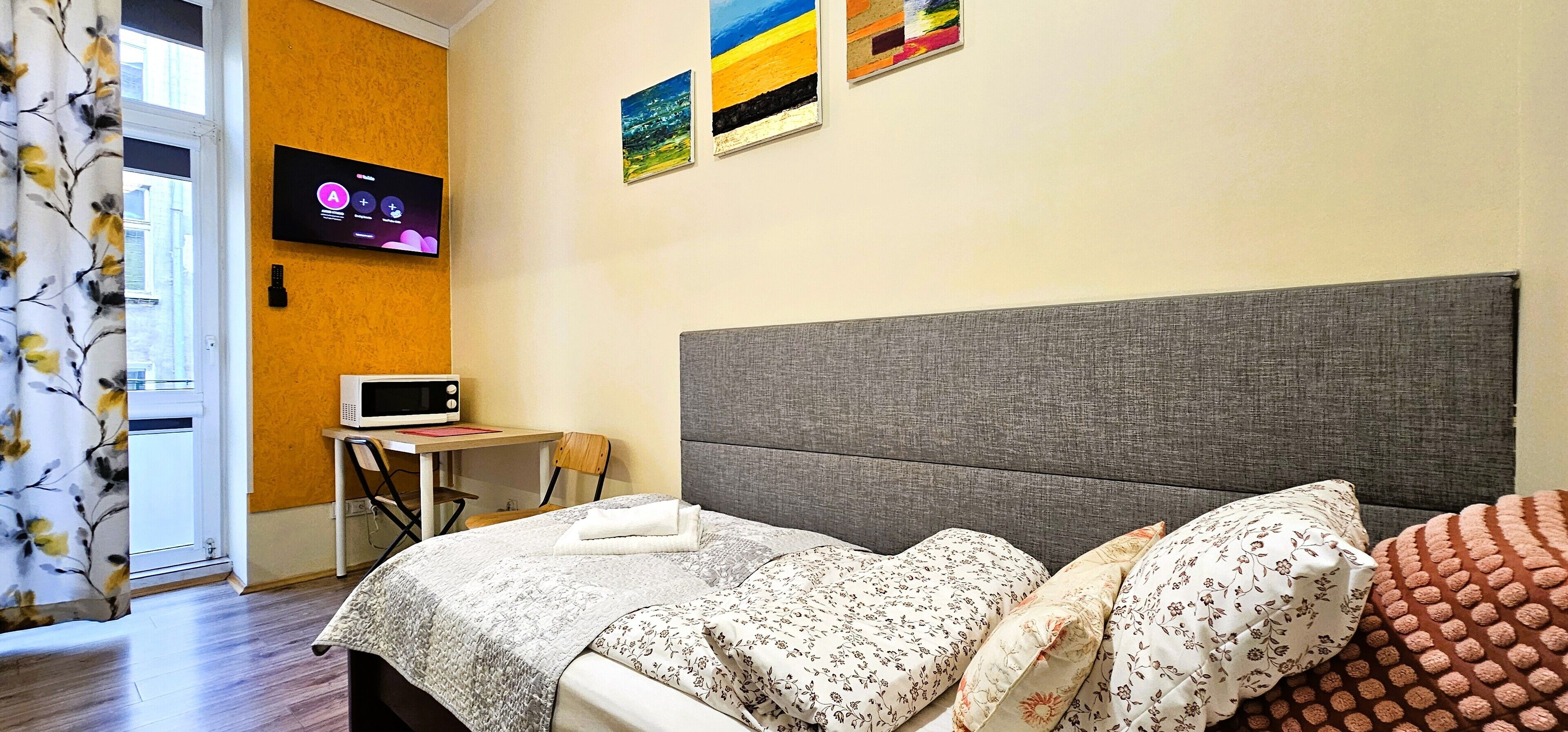 Economy-stúdíóíbúð | Straujárn/strauborð, ókeypis þráðlaus nettenging, rúmföt