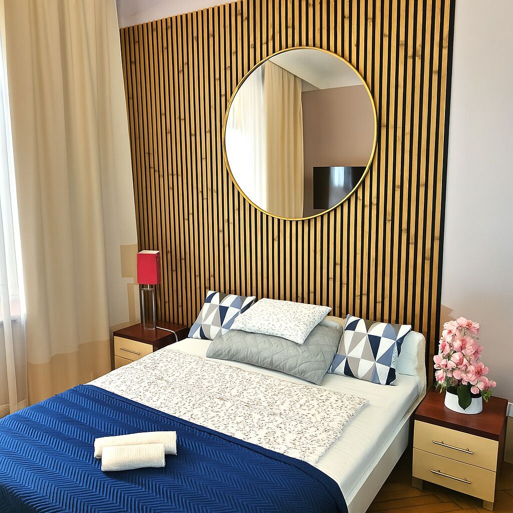 Estudio Confort, 1 cama de matrimonio con sofá cama, no fumadores, vistas a la ciudad | Tabla de planchar con plancha, wifi gratis, ropa de cama