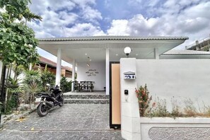 Exterior - H3 Zhongtian Beach Pattaya Haitian - Comfortable Pool Resort Villa (Pattaya)