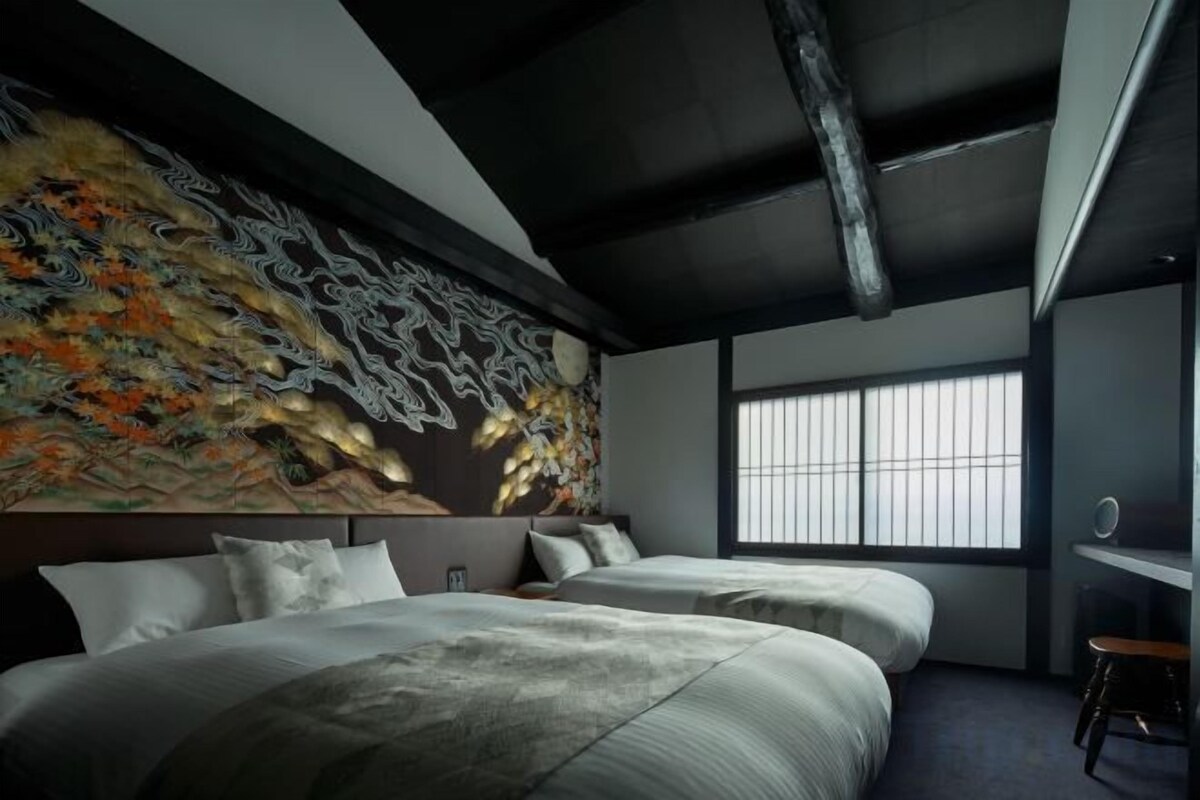 KIRAKU KYOTO RINPA
