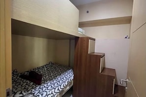Room - Sweet Home (2 Bedroom Apartment) (Mulyorejo)