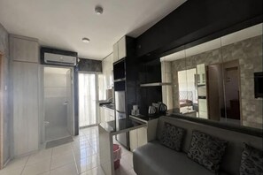 Room - Sweet Home (2 Bedroom Apartment) (Mulyorejo)