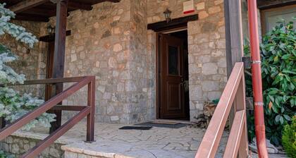 Chalet Panorama -Three Level Escape in Parnassos