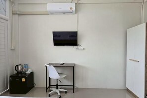 Room - The White Residence (Chanthaburi)