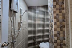 Room - The White Residence (Chanthaburi)