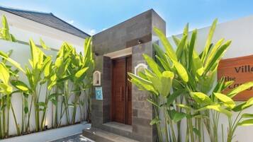 Parkir mandiri gratis