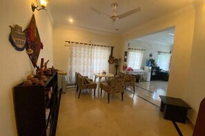 Restaurant - Costco Chinese Hotel (Islamabad)