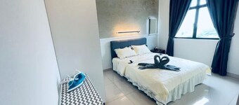 Desaru Utama A14 by UcomeHomestay