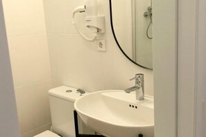 Room - THE MO HOUSE Sant Pere Barcelona (Barcelona)