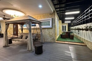 Unclassified image, 3 of 31, button - Melodies Castle Homestay (Johor Bahru)