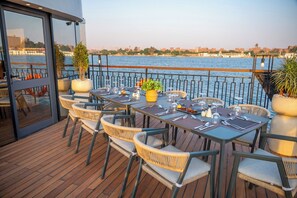 Outdoor dining - Sonesta Dahabeya Amirat II - Nile Cruise Ship - 4 nights from Luxor (Luxor)