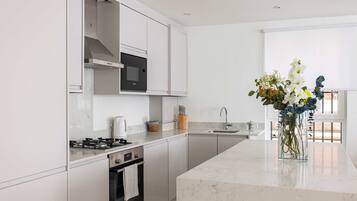 Apartment | 2 bedrooms, Internet