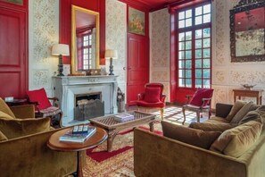 Interior - Huberdière Castle (Nazelles-Negron)