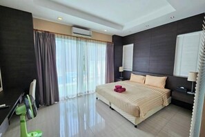 Room - The Time Poolvilla C20 (Pattaya)