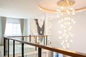 Interior - Luxury Private Pool Villa "Psalms 23 Residence @Huaikwang" (Bangkok)