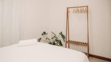 Blackout curtains, iron/ironing board, free WiFi