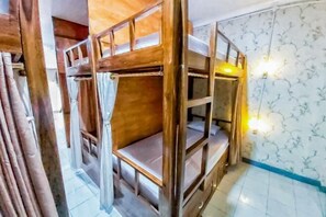 Room - Shooting Star Hostel Kuta RedPartner - Mixed Dormitory (Bali)