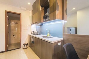 Room - 22HOUSING SERVICE APARTMENT (Hanoi)