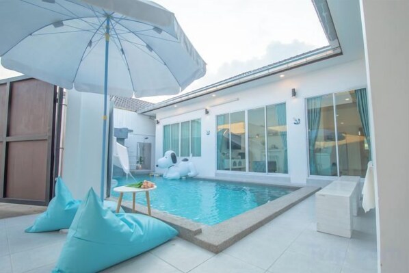 Unclassified image, 1 of 76, button - Mina Pool Villa (Pattaya)