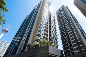 Exterior - St Mary KLCC Luxury 3BR High End Residence 7min Walk to Pavilion and Bukit Bintang (Kuala Lumpur)