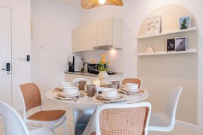Unclassified image, 4 of 90, button - CUBIC BOTANICAL BY FEEL HOME (Kuala Lumpur)