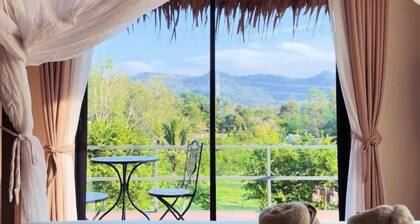 Uma Valley Homestay - Relaxing home with private garden