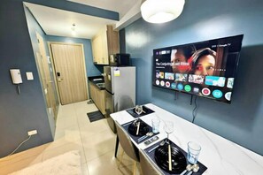 Room - Shore Residences MOA staycation (Pasay)