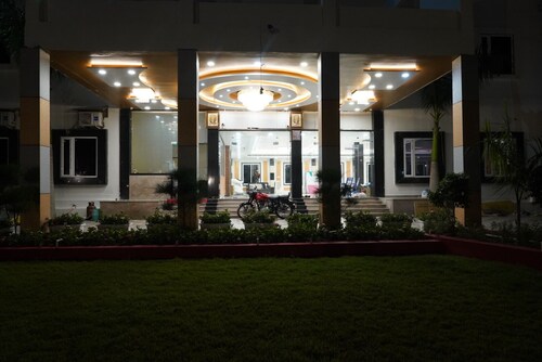 Viraj International Hotel