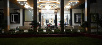 Viraj International Hotel