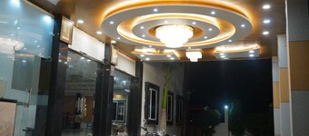 Viraj International Hotel