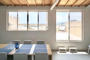 Room - and SEA The Terrace (Kamogawa)